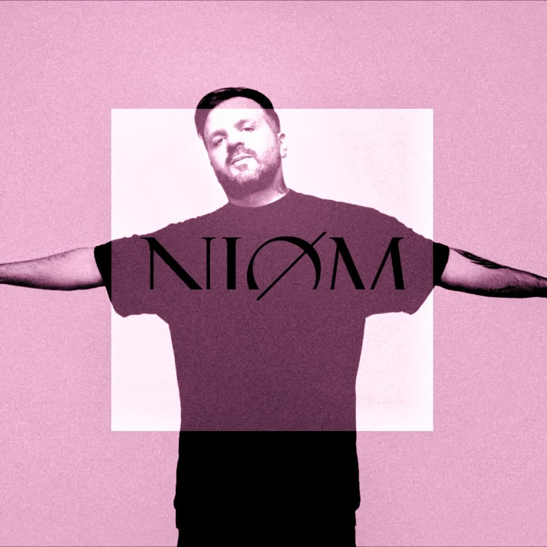 NIØM